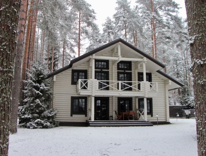 Арендовать Белая Вилла коттедж в Петербурге