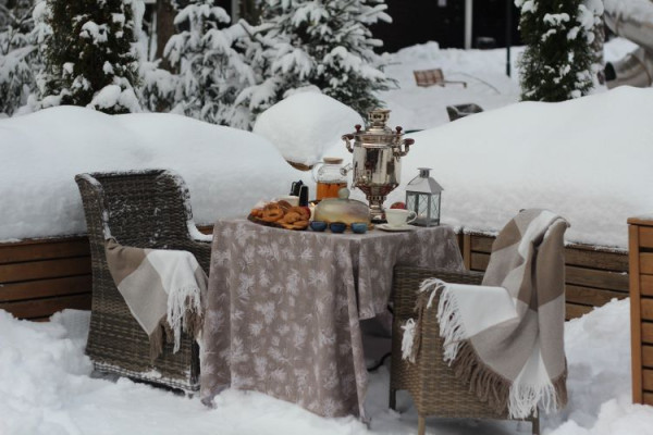 ЧАЕПИТИЕ С САМОВАРОМ